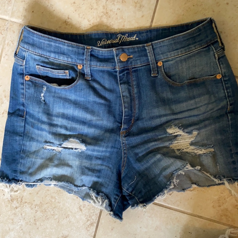 Universal thread high rise midi short